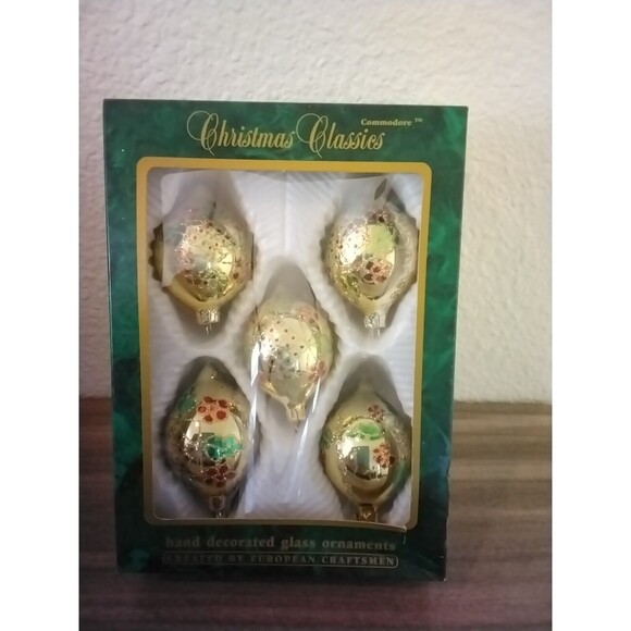 5 VTG Commodore Christmas Classics Glass Ornaments White w/Red Swag Glittery - Picture 3 of 8